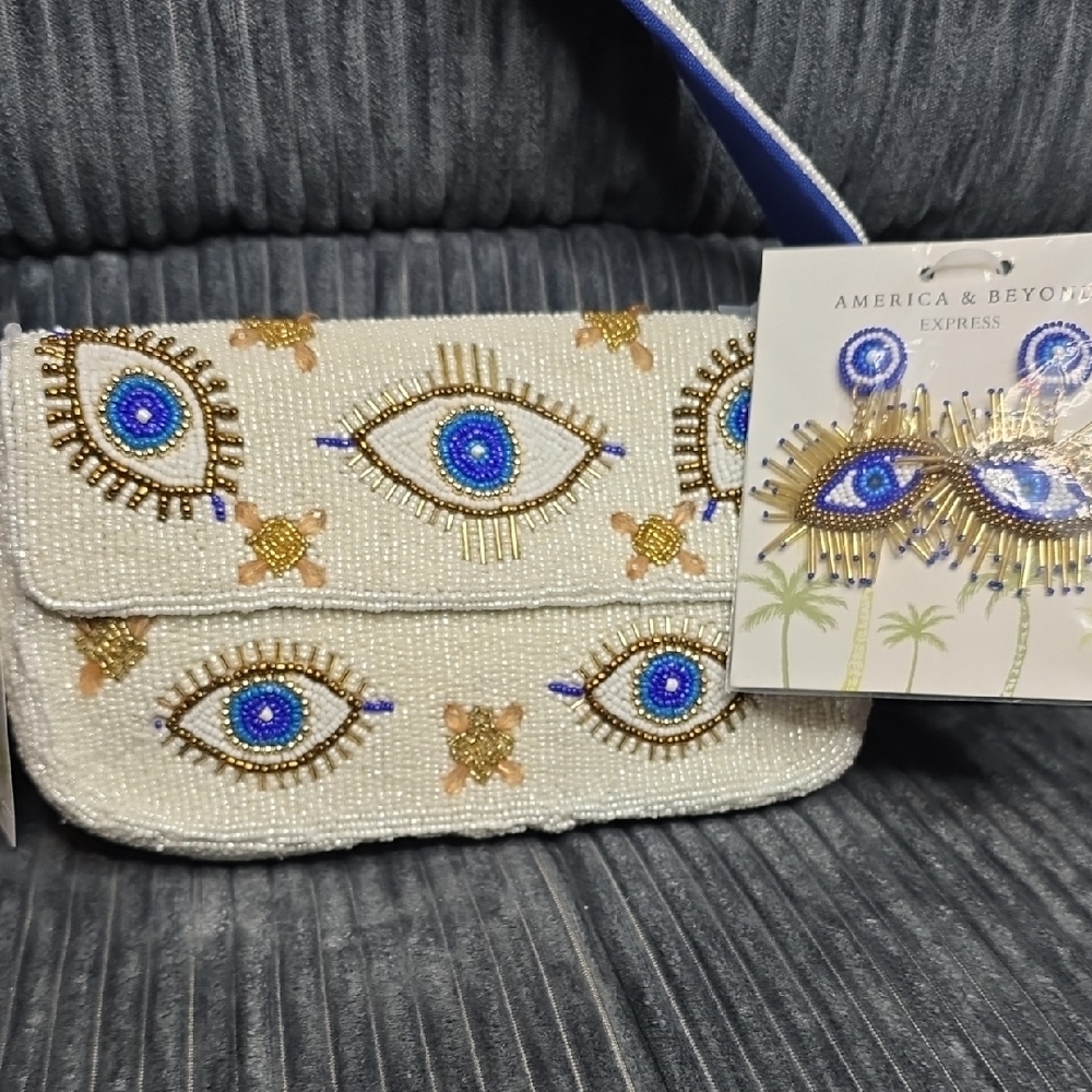 Beaded Eye Clutch - White and Blue